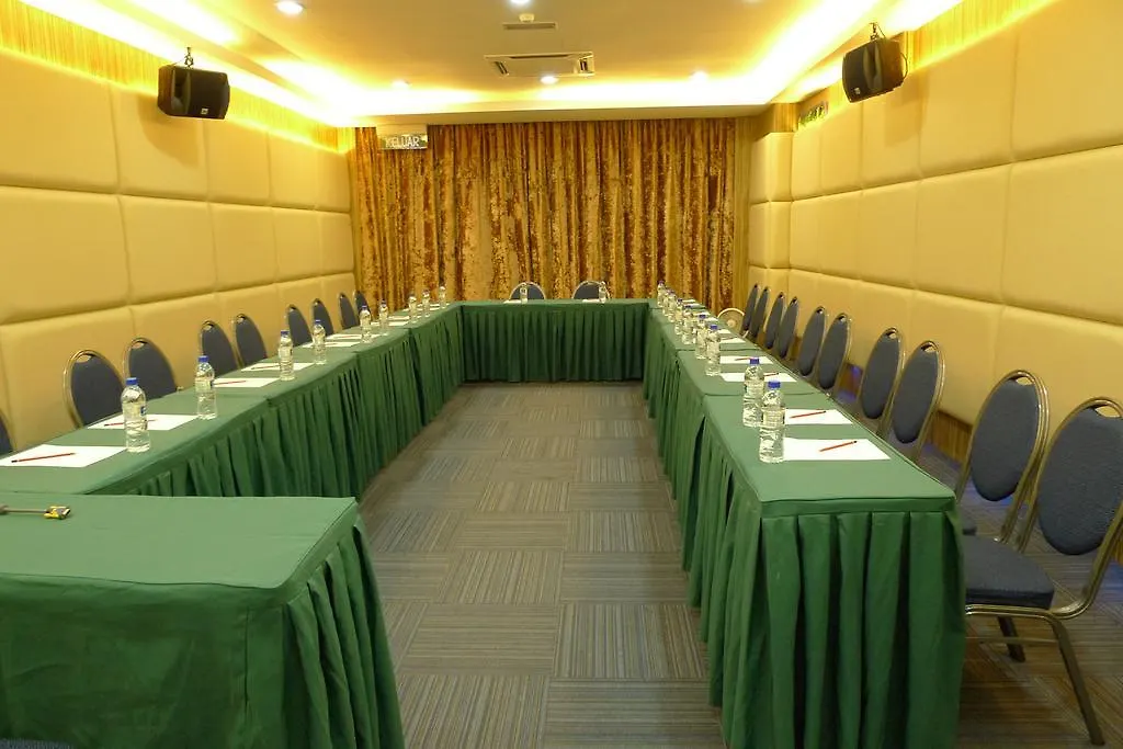 Godori Hotel Sdn Bhd Johor Bahru 3*,
